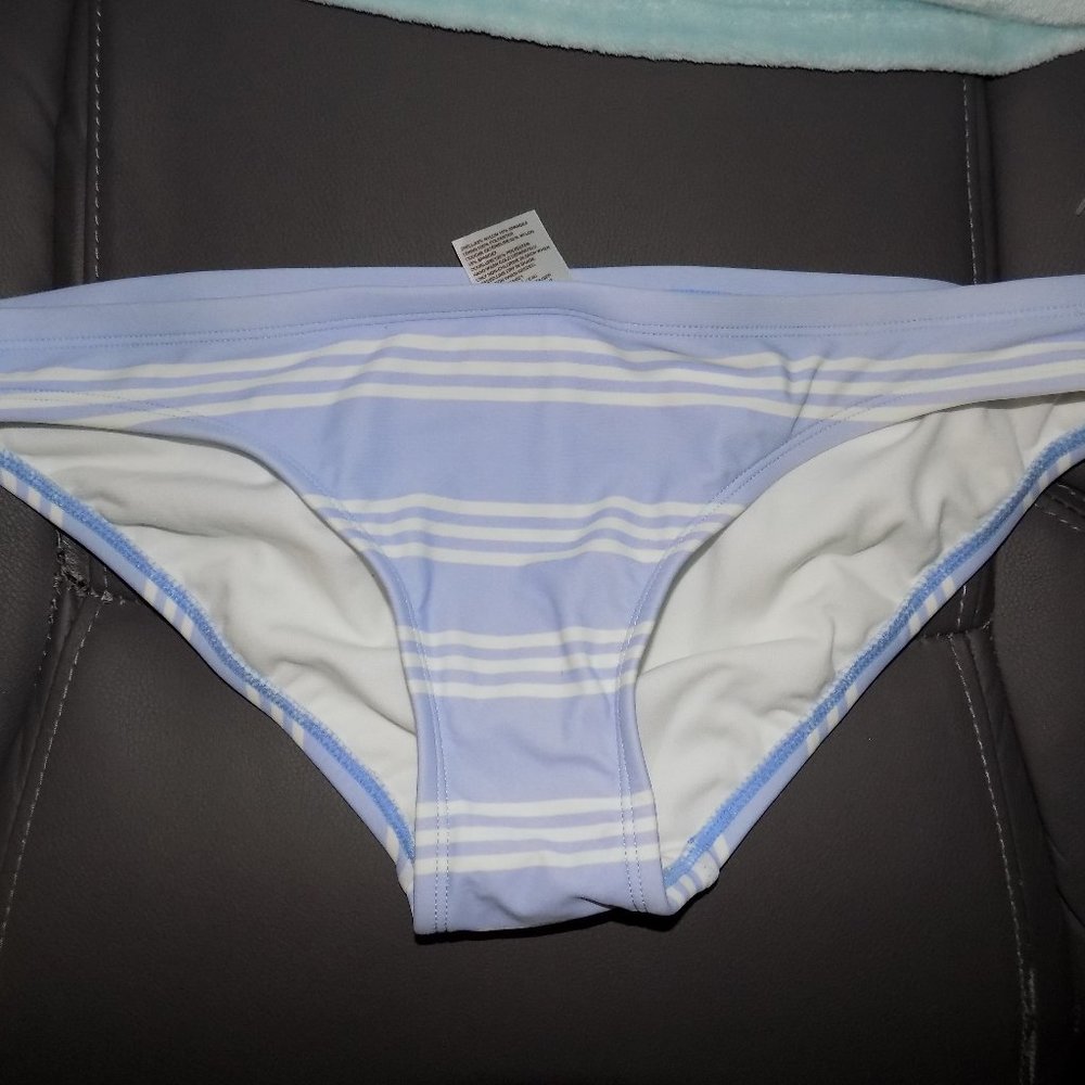 Liz Lange Maternity Periwinkle Striped Bikini